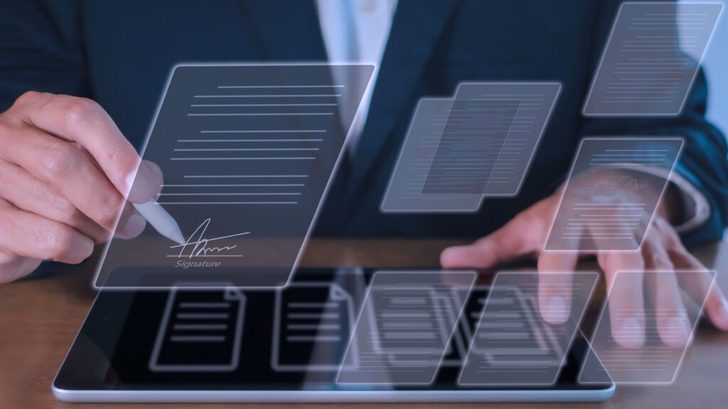 How to Manage Contracts Digitally in B2B Companies